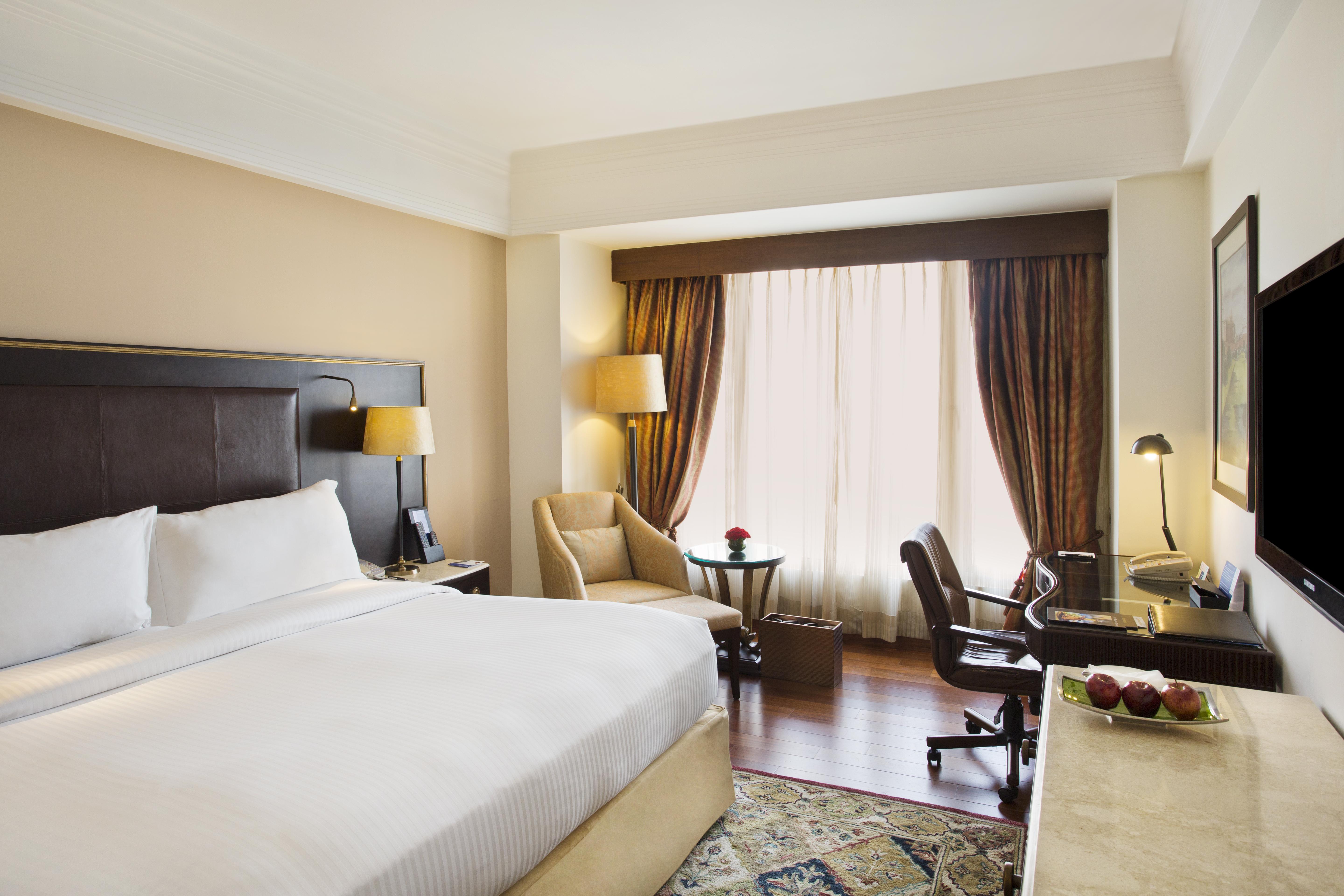 Eros Hotel New Delhi, Nehru Place Exteriör bild A room at the Taj Bengal