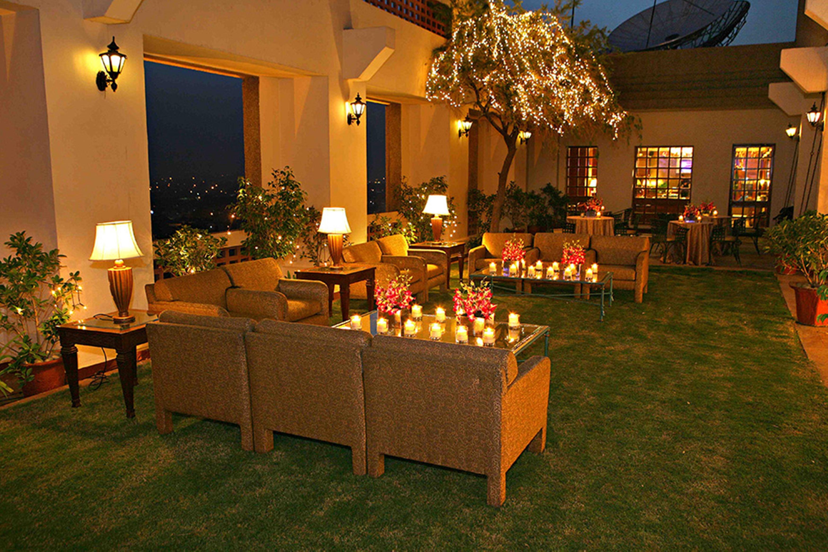 Eros Hotel New Delhi, Nehru Place Exteriör bild The Terrace at the Taj Mahal Palace